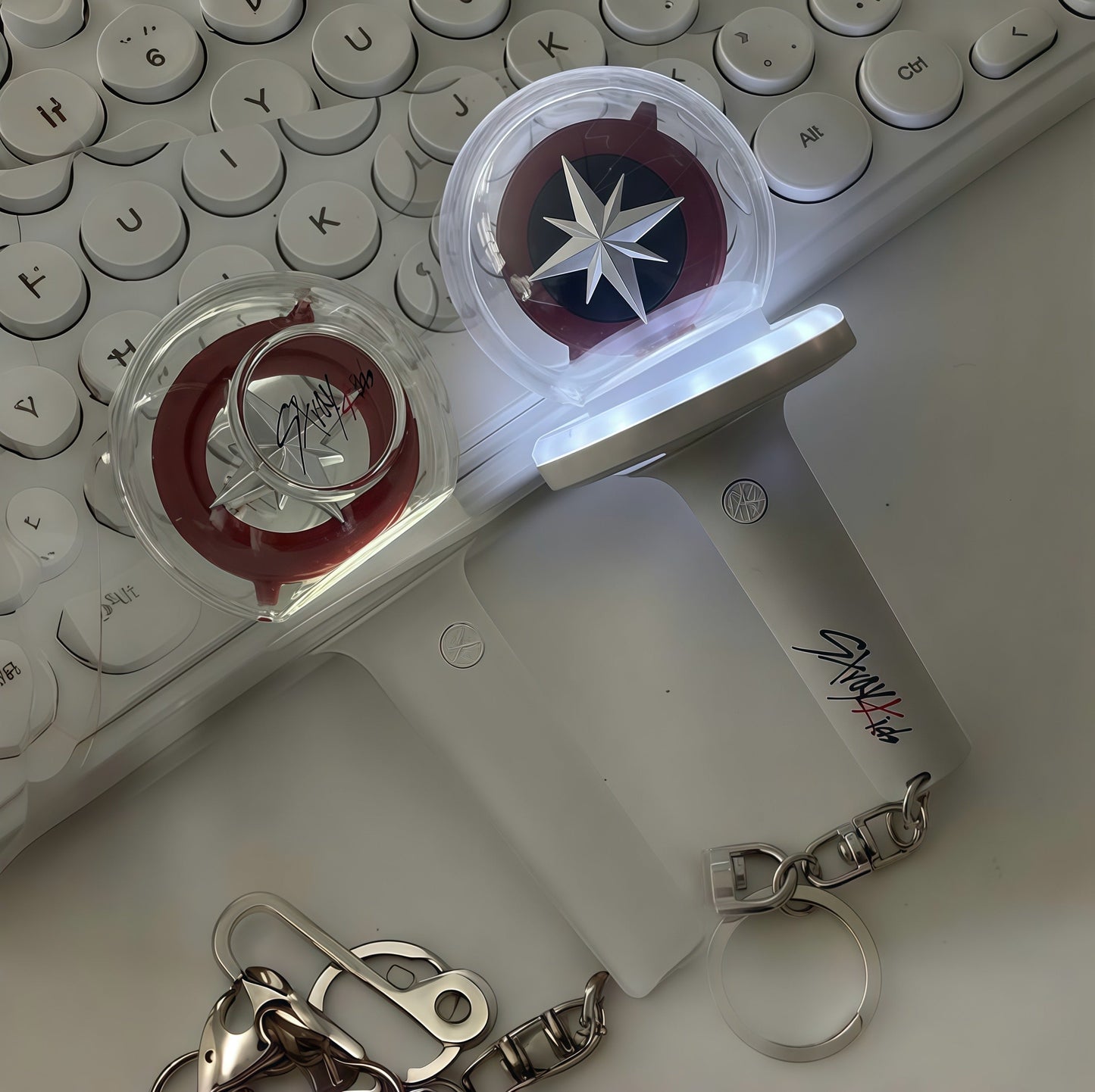 StrayKids Lightstick Ver. 2 Keychain [MINI]